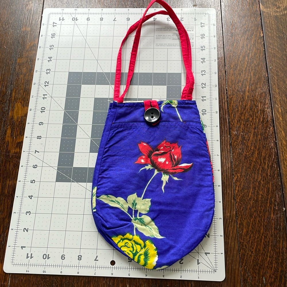 Soroya, Made in Singapore, cloth lunch/snack bag